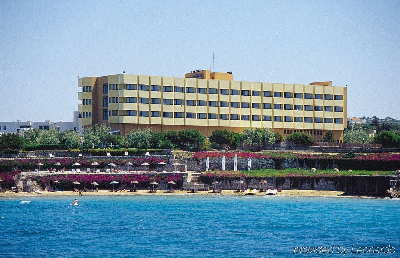 Babaylon Hotel Çeşme Exteriör bild